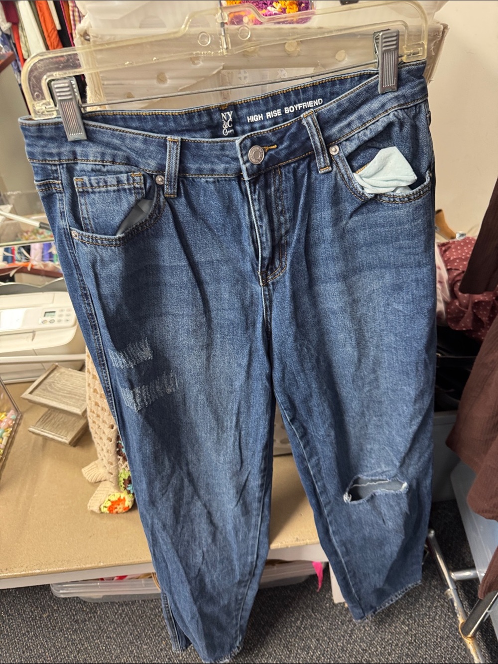 New York and company curvy boyfriend jeans size 8 // 081546